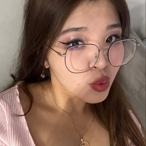 Asian Baby Gia