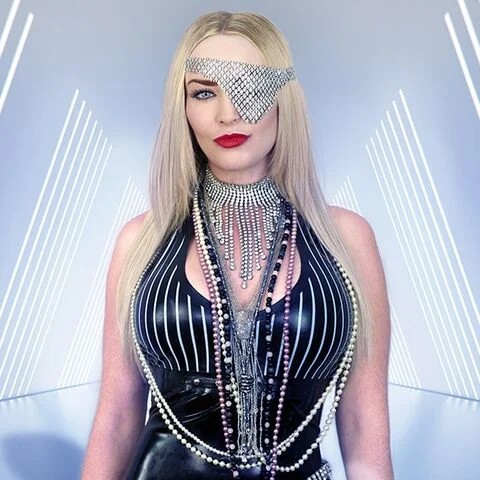 Miss Jessica Wood