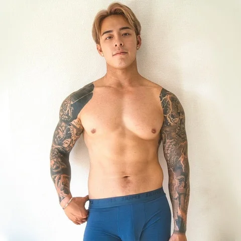 Titus Low